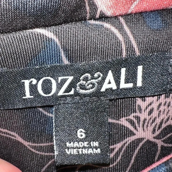 Roz & Ali‎ Navy Blue Pink Floral Dress Size 6 - Picture 8 of 10